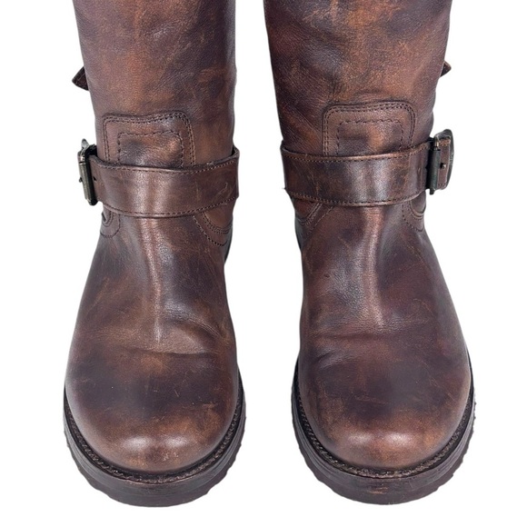 FRYE VERONICA BROWN DISTRESSED TALL MOTO EQUESTRIAN STYLE BACK ZIP LEATHER BOOTS - Picture 6 of 14